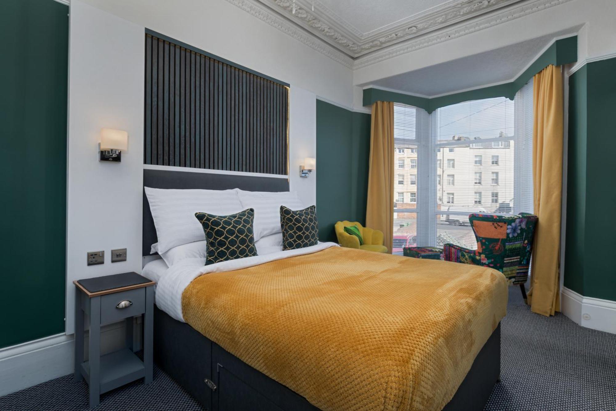 Glenholme Guest house Scarborough